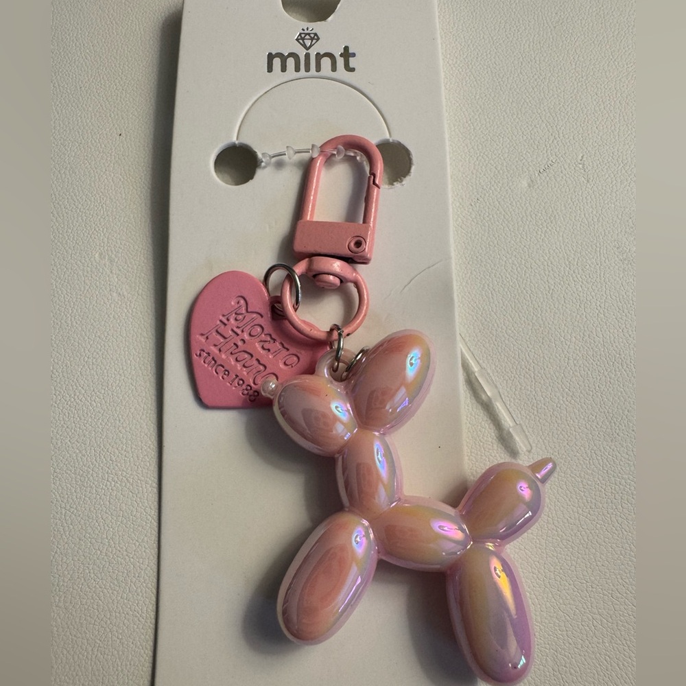 New MINT light pink balloon dog keychain